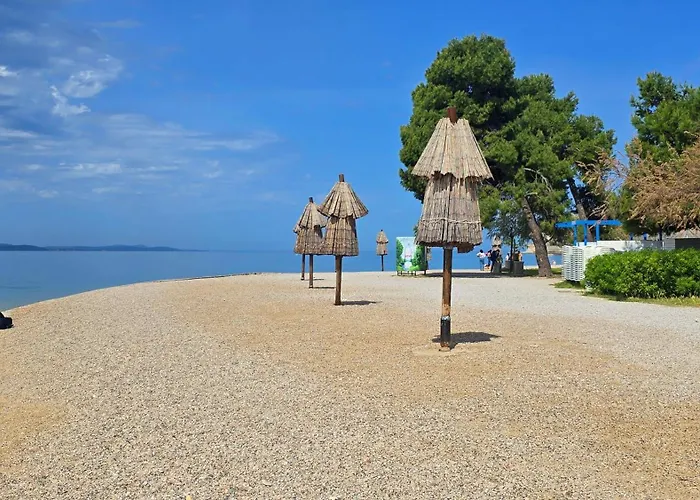 Suzy's Botanica Апартаменти *